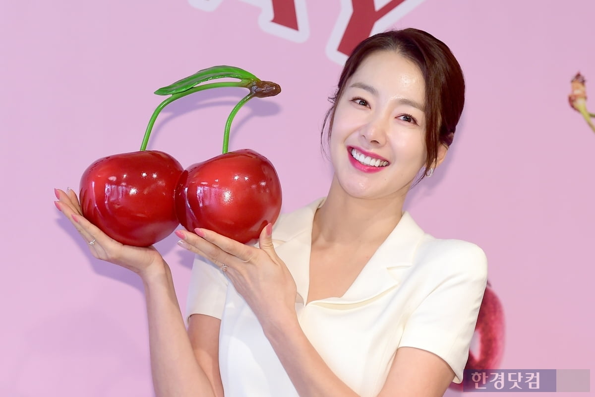 [포토] 소이현, '체리보다 상큼한 그녀~'