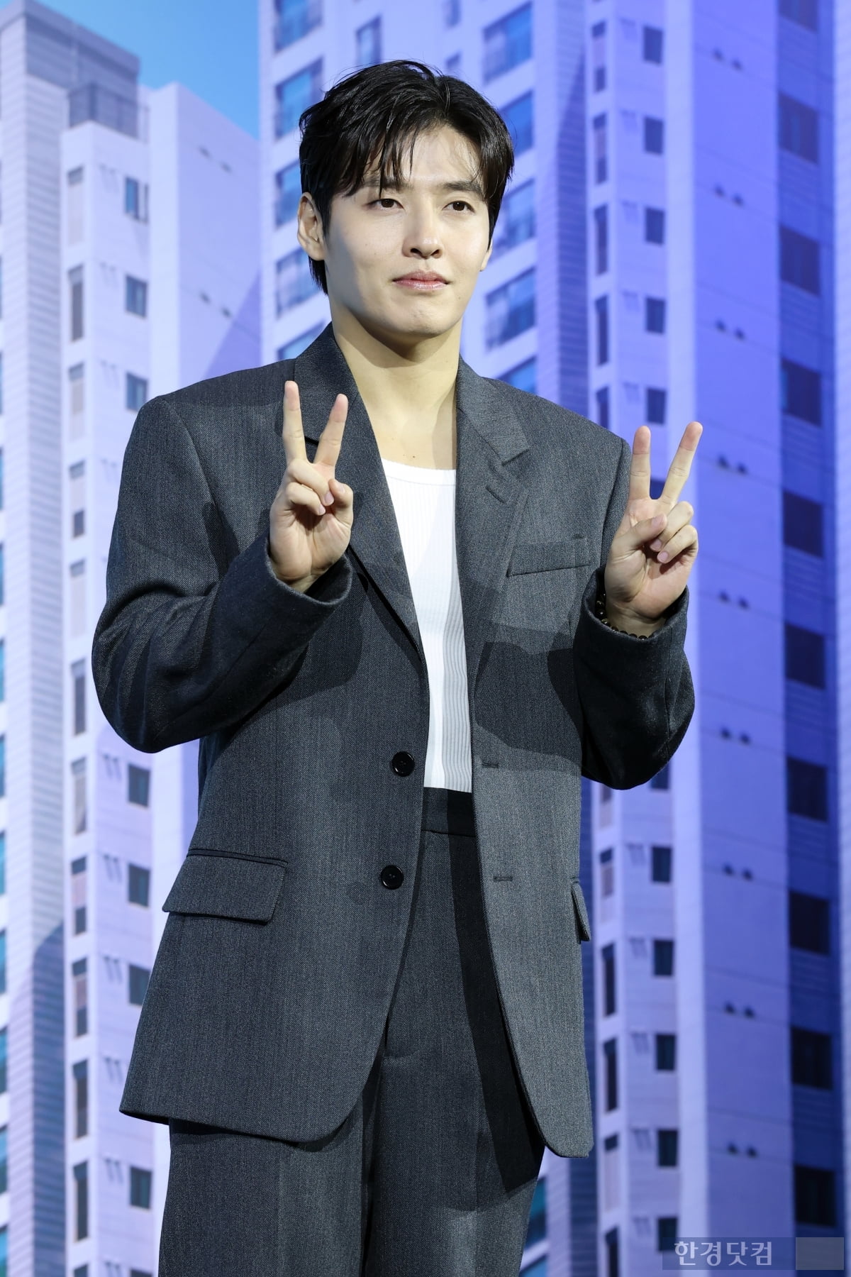 [포토] 강하늘, '멋짐 가득한 모습에 눈길~'