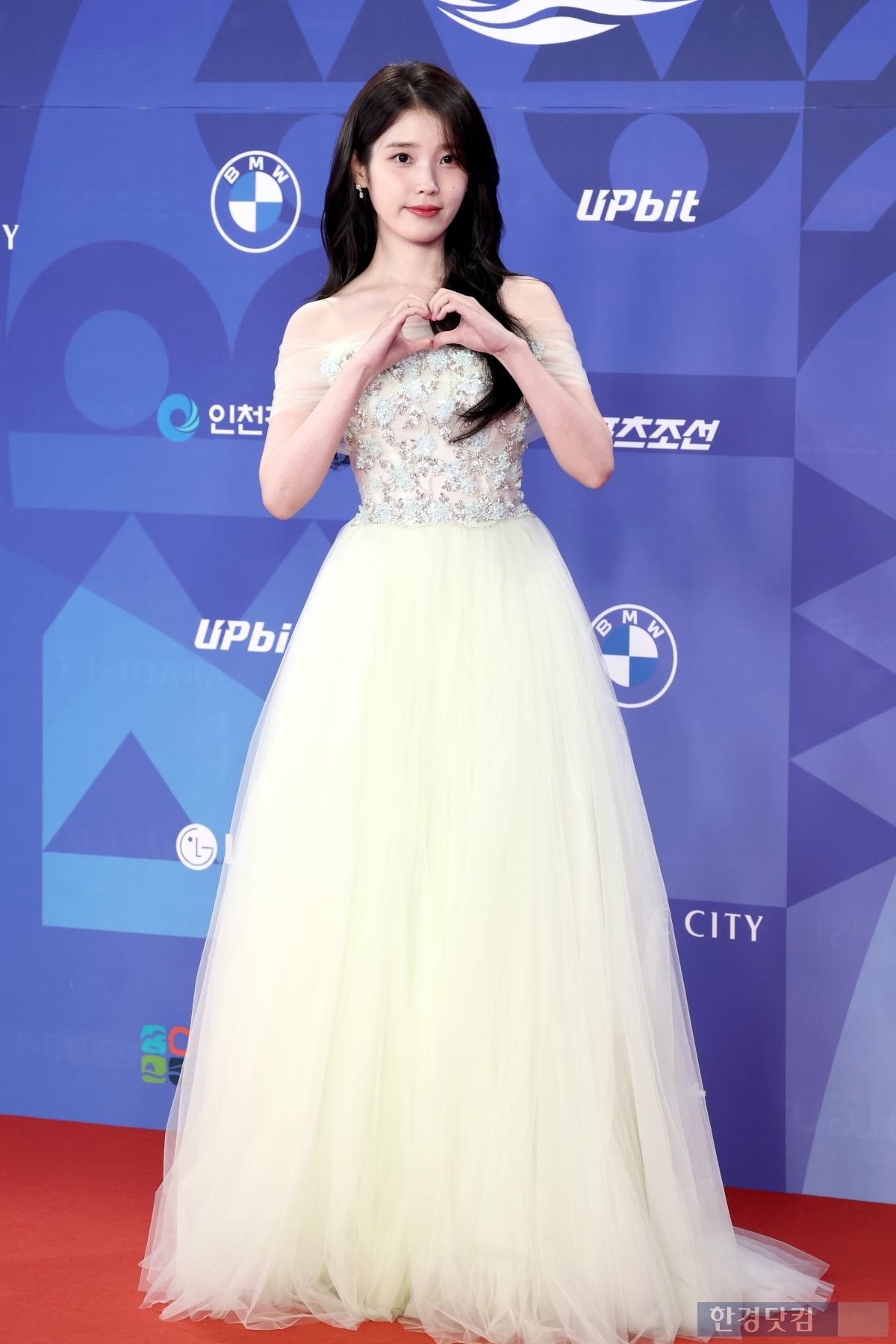 [포토] 아이유, '우아한 모습에 시선강탈'