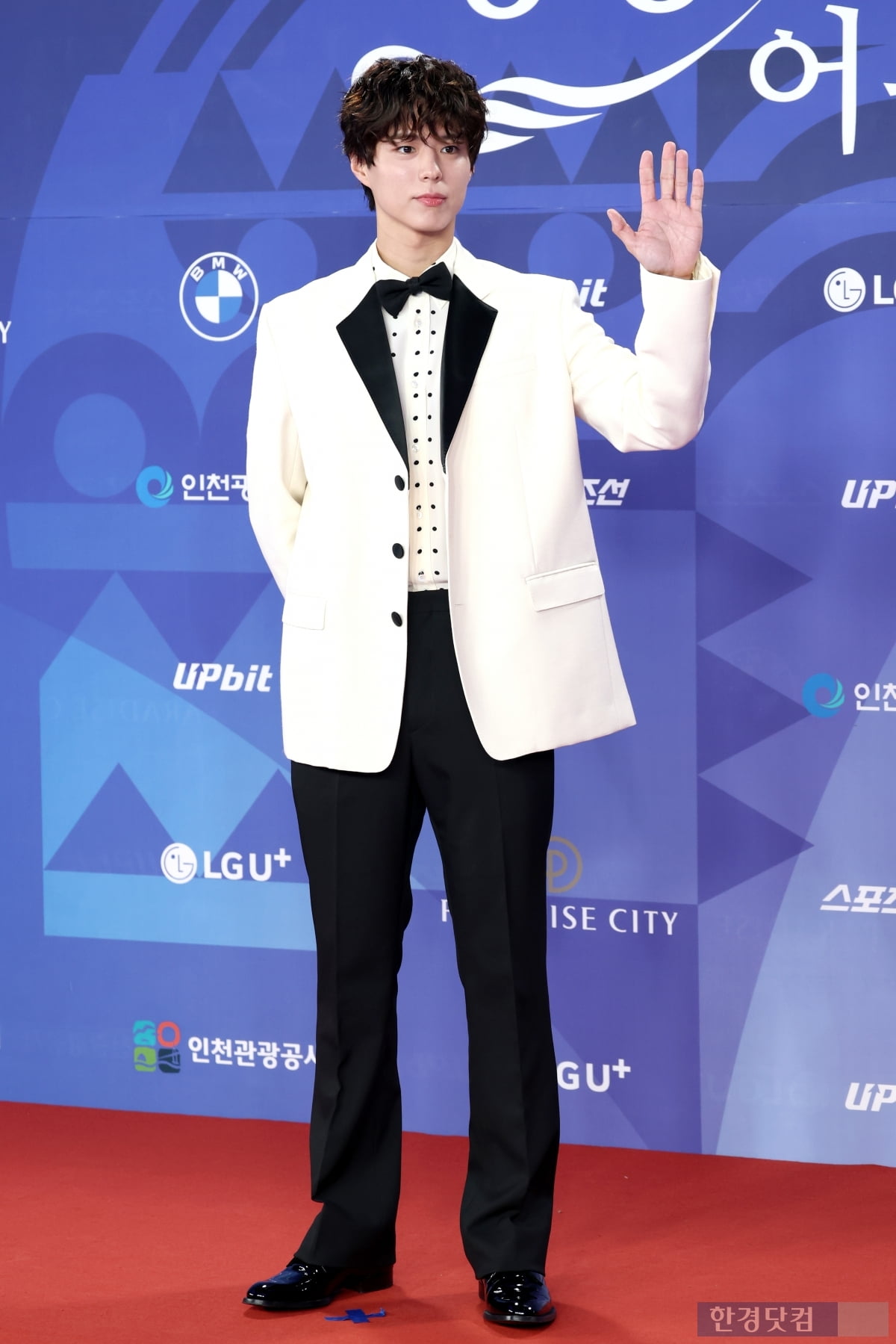 [포토] 박보검, '팬들 반하게 만드는 멋진 남자'