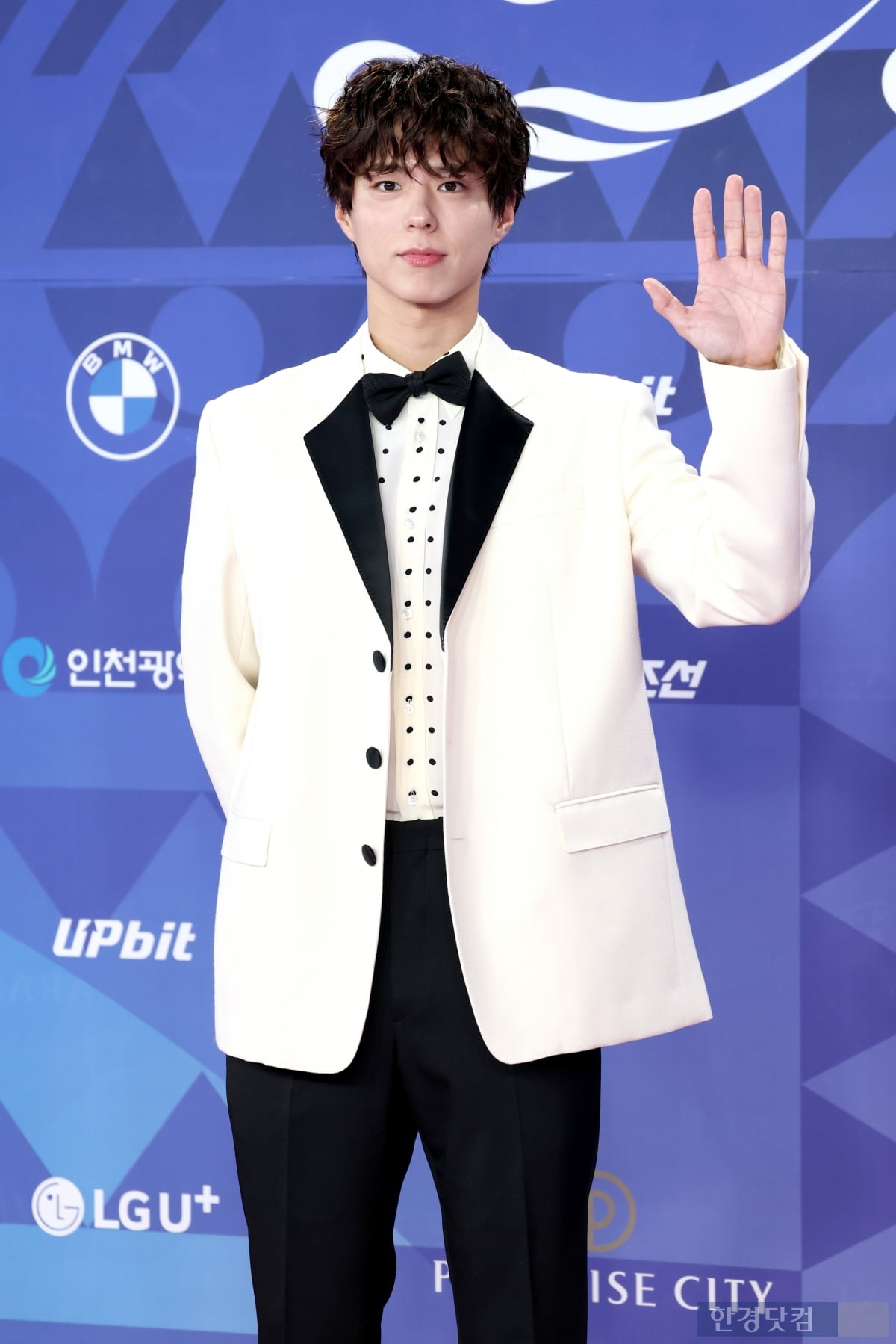 [포토] 박보검, '팬들 반하게 만드는 멋진 남자'