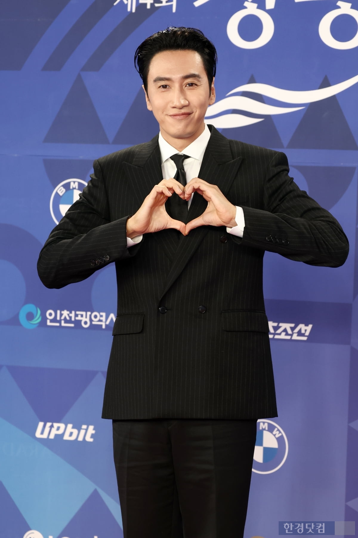 [포토] 이광수, '멋진 슈트핏 뽐내며~'