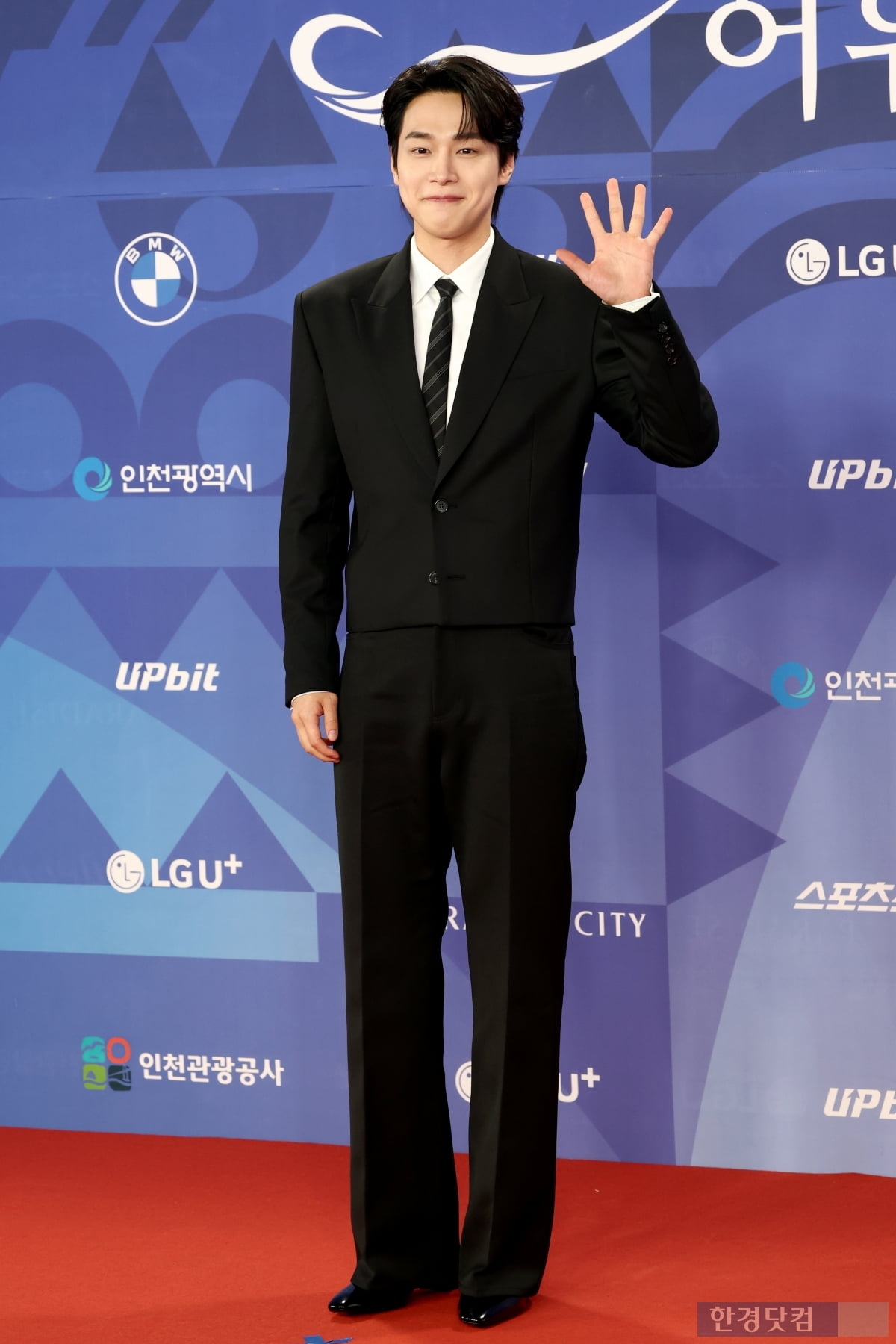 [포토] 강유석, '부드러운 미소에 팬들 심쿵'