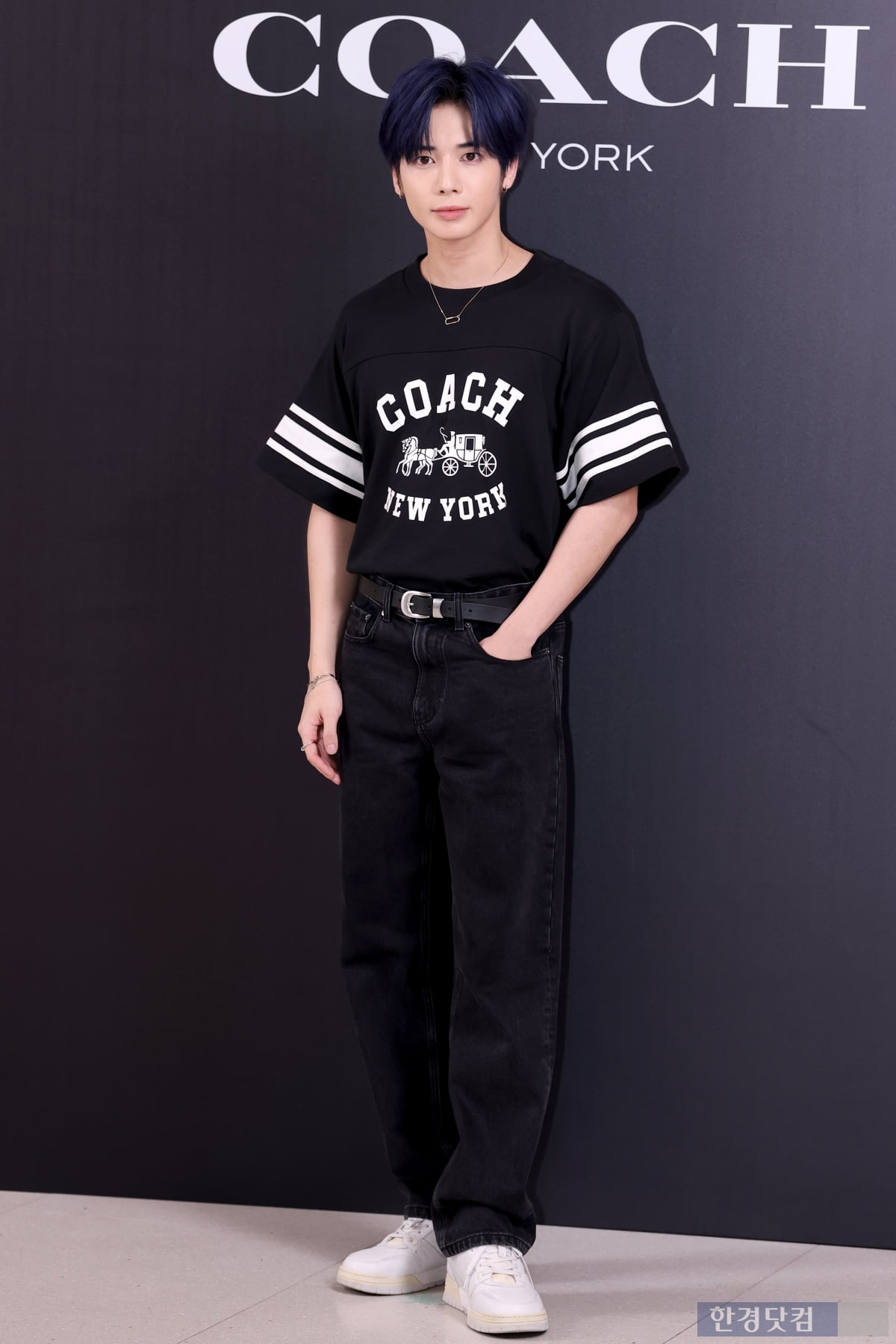 [포토] TXT 태현, '살짝 지은 미소에 모아 심쿵'