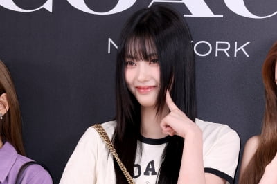 [포토] 이즈나 코코, '살짝 미소만 지어도 사랑스러워~'