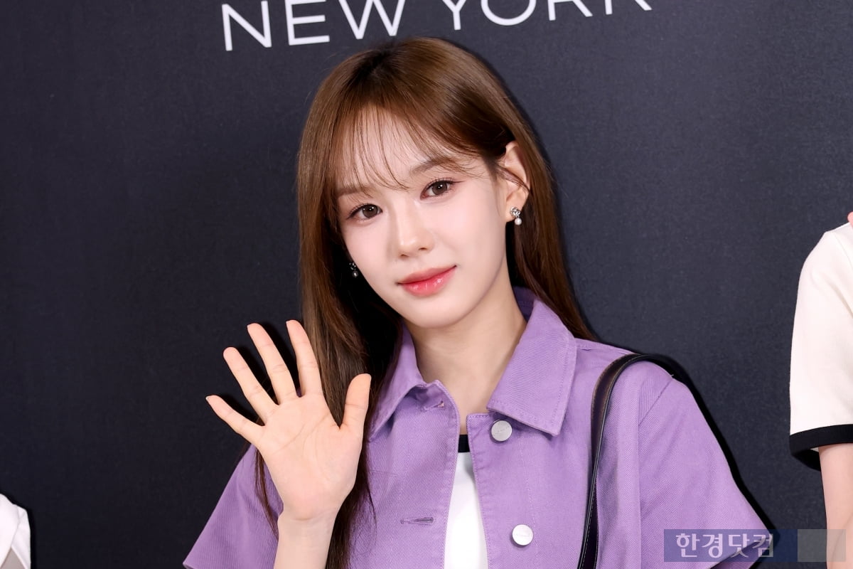 [포토] 이즈나 유사랑, '이름처럼 사랑스러워~'