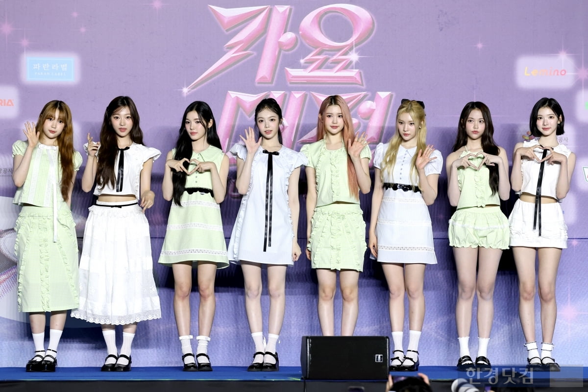 [포토] 하츠투하츠, '청순미 돋보이는 우아한 소녀들'