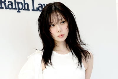 [포토] 에스파 윈터, '주위를 밝히는 자체발광 미모'