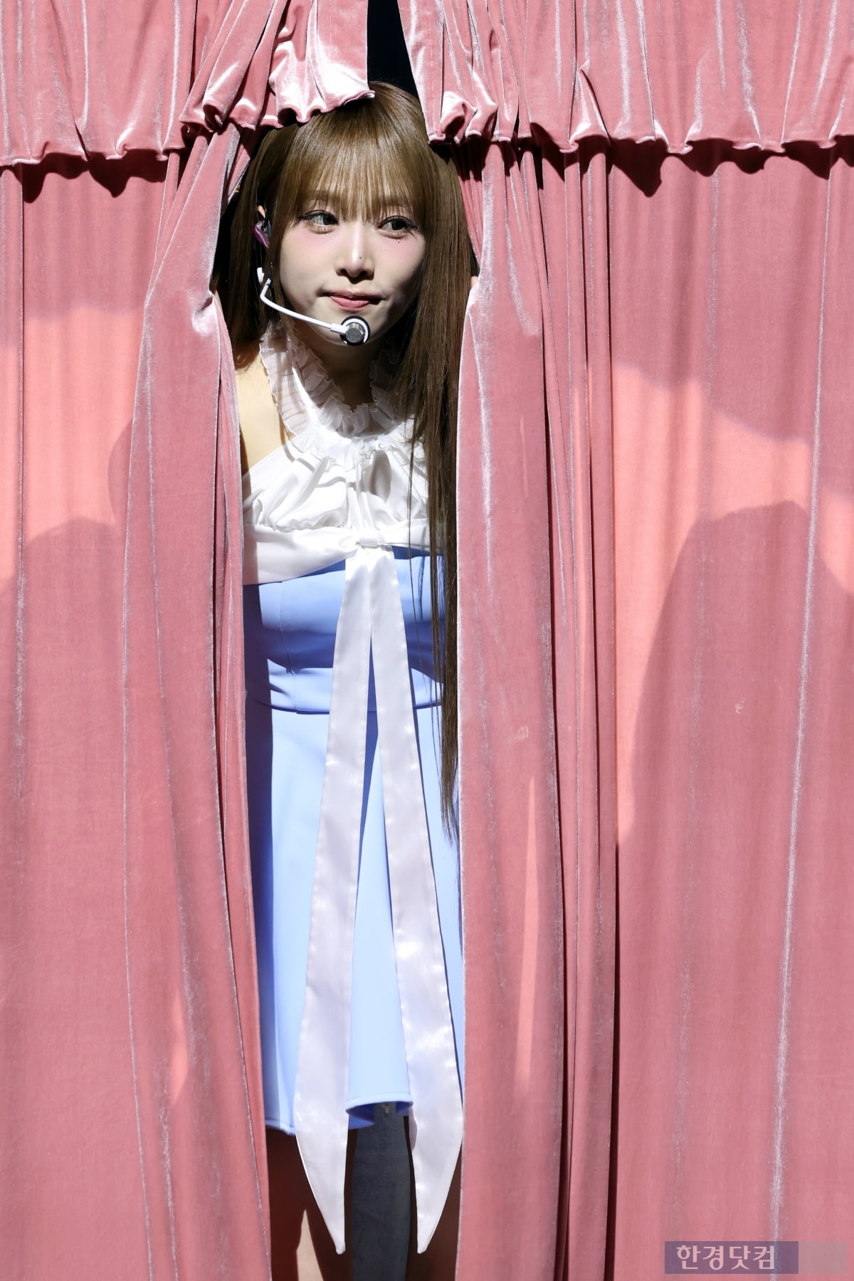 [포토] 최예나, '레몬 100개 먹은 듯 상큼한 무대'