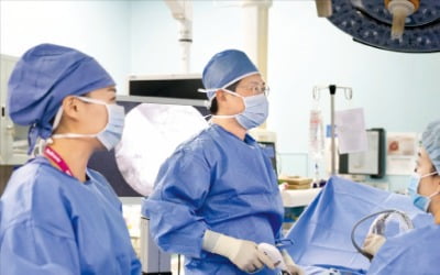 폐암 수술 후 생존율 '세계 최고'…글로벌 치료 가이드라인 만든다