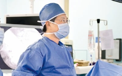 폐암 수술 후 생존율 '세계 최고'…글로벌 치료 가이드라인 만든다