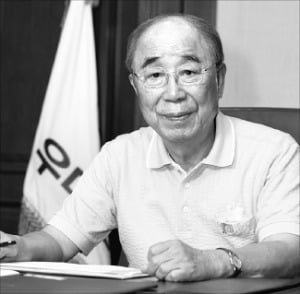 중견 건설사 부흥기 이끈 1세대 건설맨
