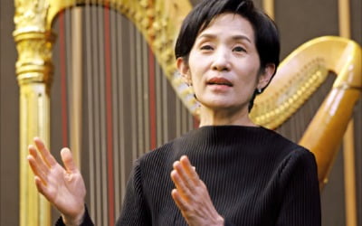 윤혜순 "14살부터 함께한 하프, 50년 만에 온전히 즐기게 됐죠"