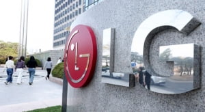 LG전자, 영업익 반토막...반등 열쇠는 '공조사업'