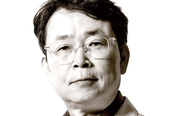 [에디터스 노트] '10년 30배 수익'…K-주식 밸류업에서 기회 잡기