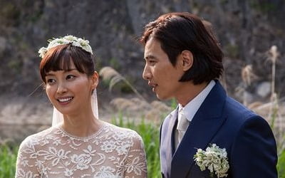 원빈·이나영, 결혼 10년 만에 '투샷' 포착…어디길래?