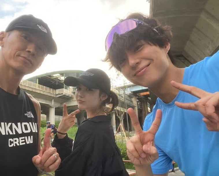 NewJeans' Danielle Spotted Running Amidst Legal Dispute with Agency