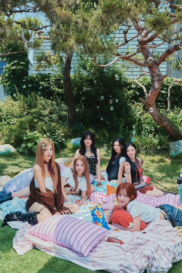 K-Pop Group ifeye Unveils Concept Photos for Upcoming Album 'Sweet Tang'