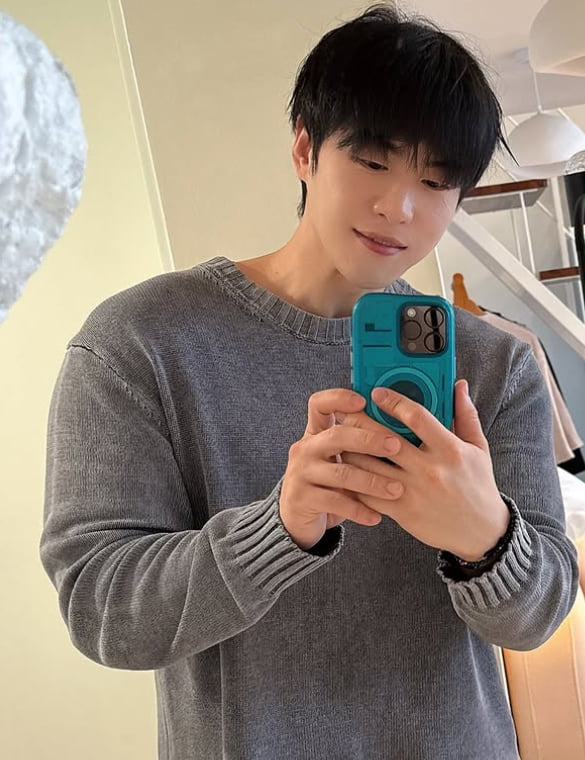 Moon Won Addresses Controversies and Apologizes to Fans and Fiancée Shinji