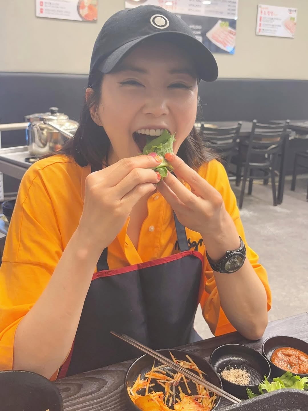 Korean TV Personality Jang Young-ran Charms Fans with Her 'Friday Night Feast' on Instagram