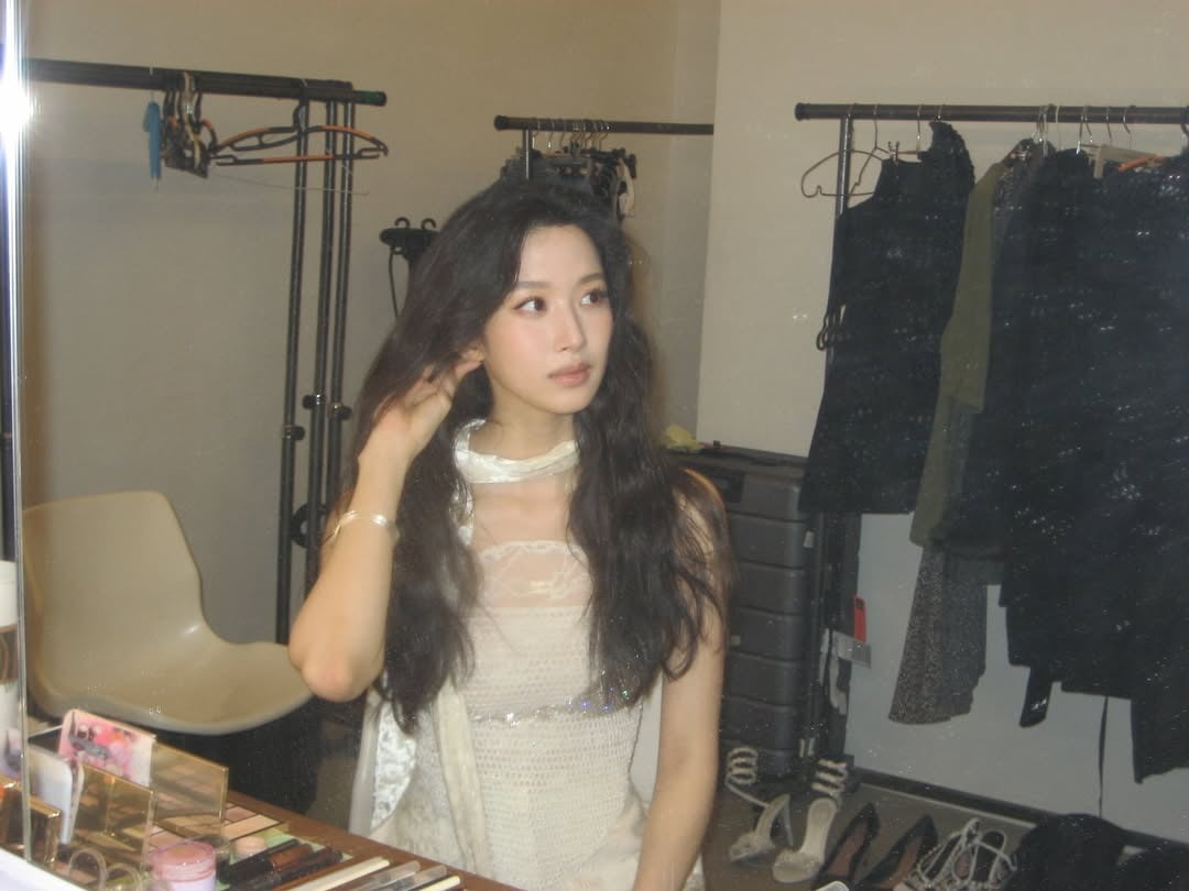 Moon Ga-young Captivates Fans with Stunning Behind-the-Scenes Photos