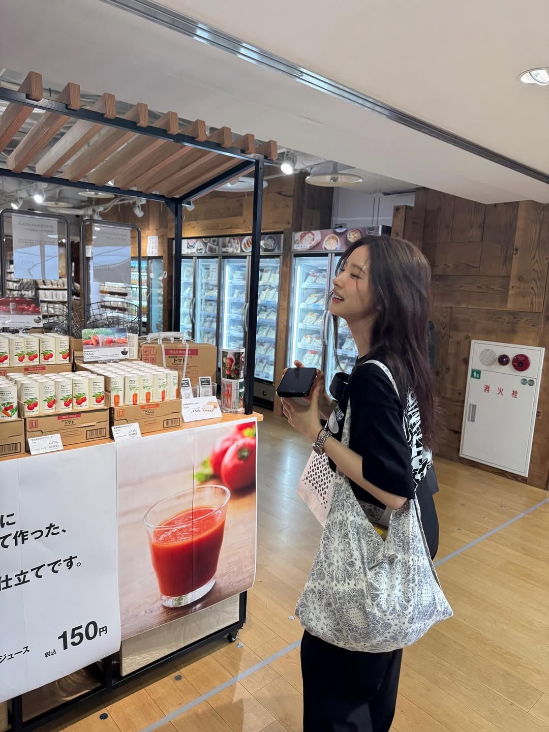 シン・セギョン、SNSで見せた透明感あふれる美貌と日常