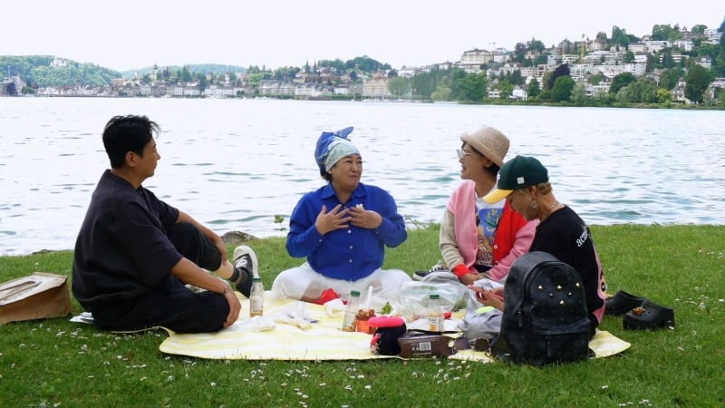 Korean Celebrities Share Personal Stories of Fraud on 'Park Won-sook's Living Together'