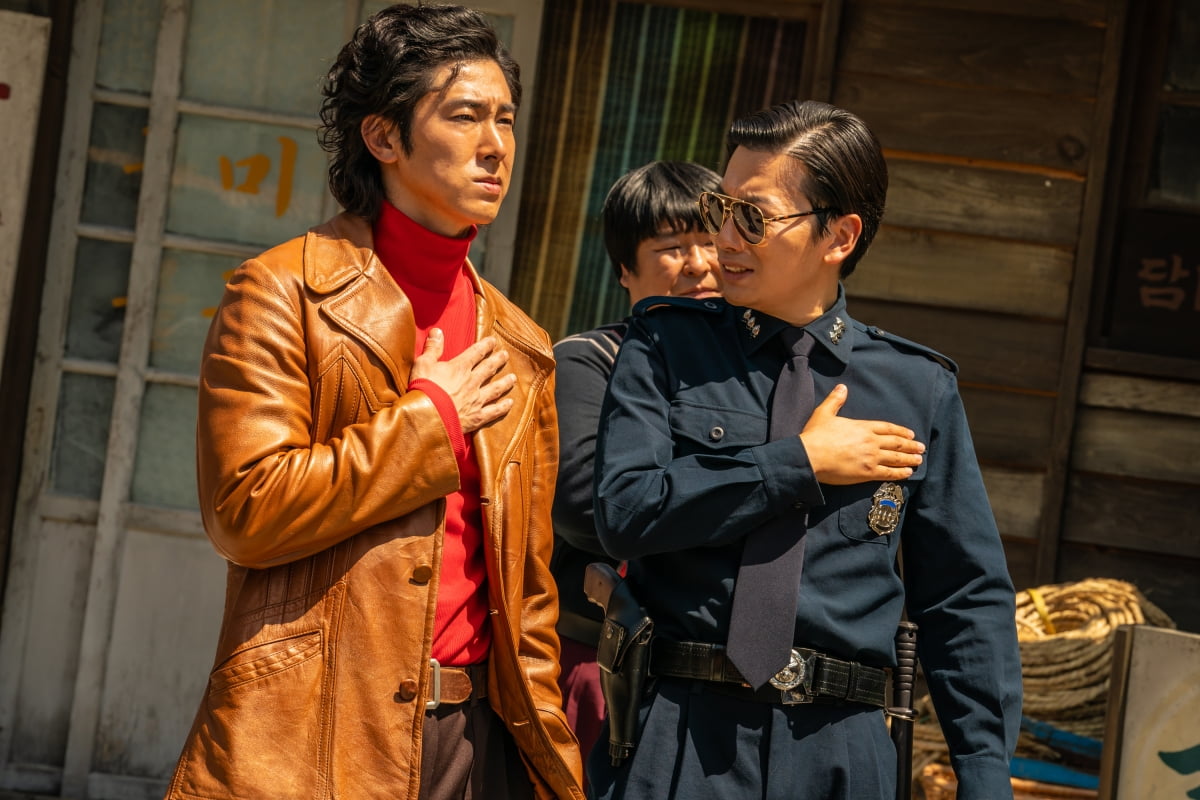 ユノ・ユンホ、ディズニー+オリジナルシリーズ『パイン: 村人たち』で熱演!