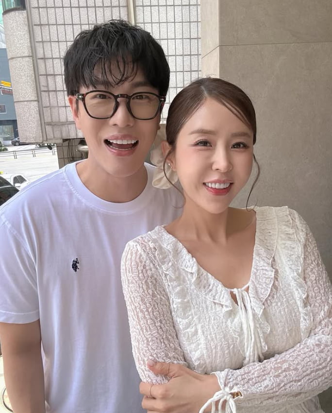 Koyote's Shinji Addresses Rumors Surrounding Fiancé Moon Won