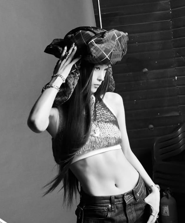 Annie of All Day Project Shares Behind-the-Scenes Glimpse of Music Video Shoot