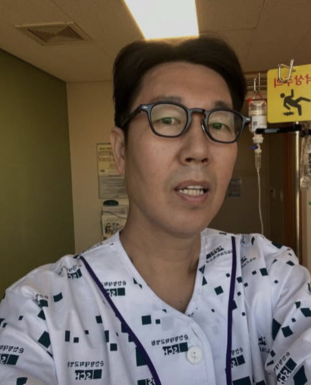 Comedian Kim Young-chul Hospitalized with Paralytic Ileus: Urges Caution with Summer Foods