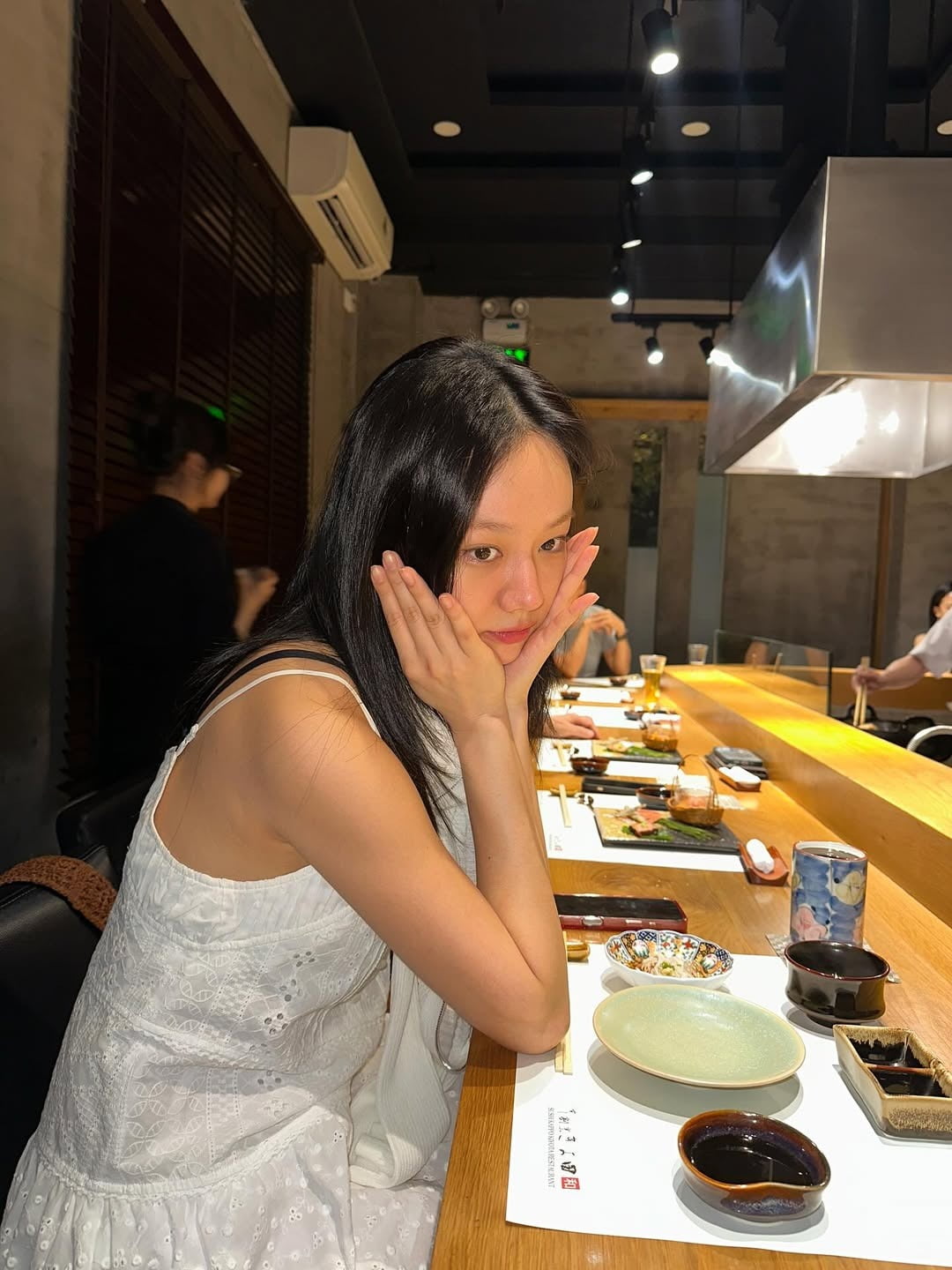 Hyeri Captivates Fans with Ethereal Photos and Real Estate Success
