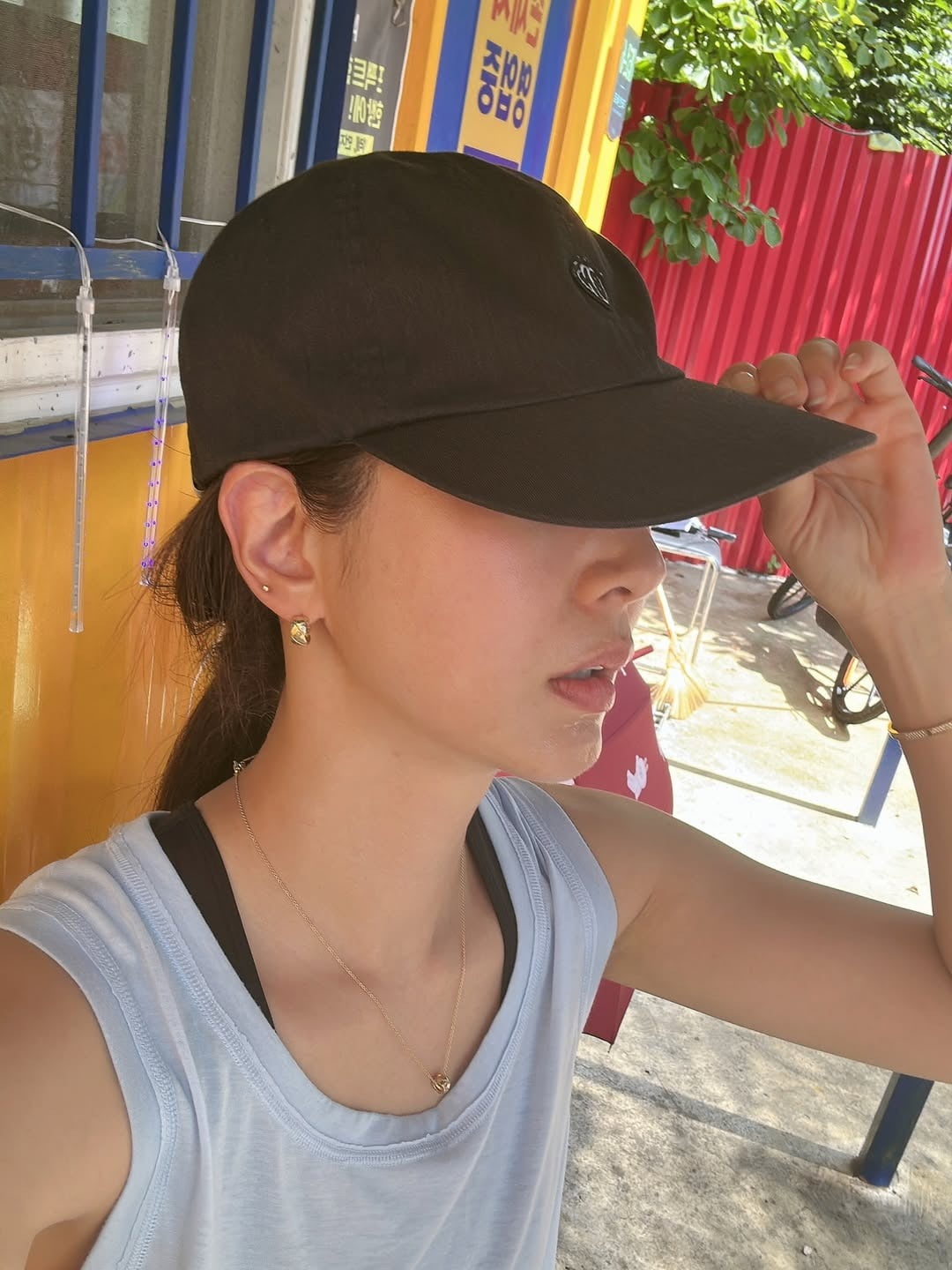 Actress Han Chae-ah Shines with Natural Beauty Post-Workout