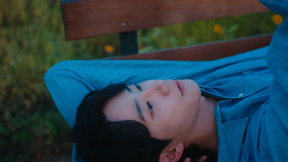 Actor Lee Jun-young Stars in Im Seulong's New Music Video 'Rainbow Light'