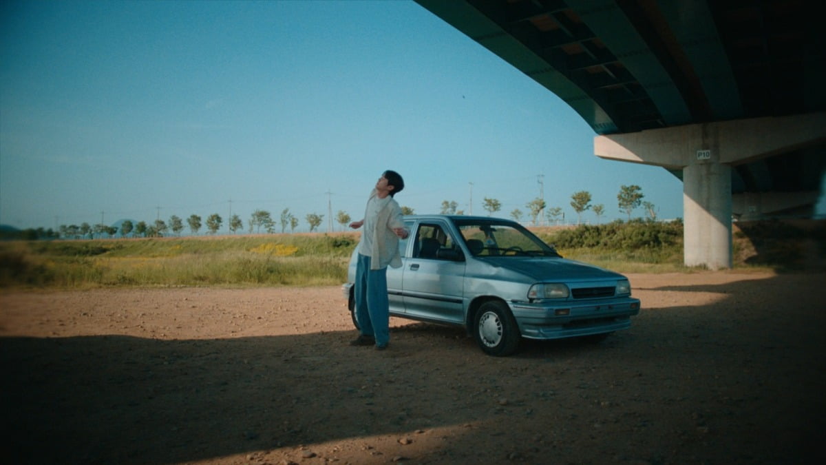 Actor Lee Jun-young Stars in Im Seulong's New Music Video 'Rainbow Light'