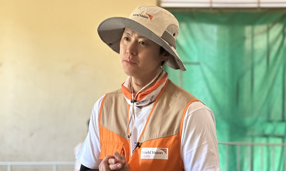 俳優コン・ミョン、ウガンダでの活動と多彩な演技力で注目