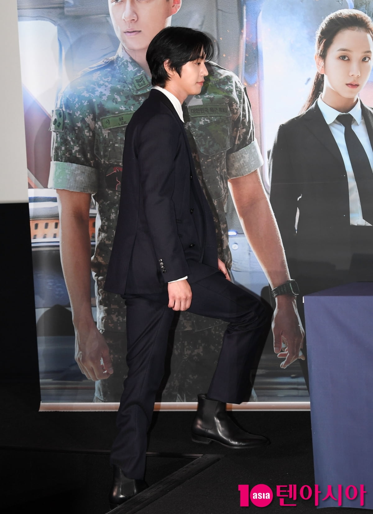Ahn Hyo-seop Attends Press Screening for 'Omniscient Reader's Viewpoint' in Seoul