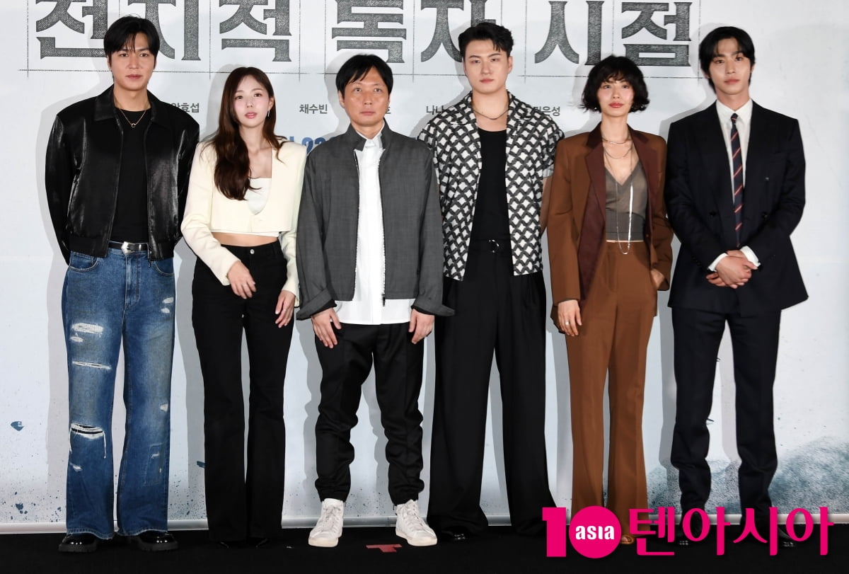 映画『全知的読者視点』プレス試写会に豪華キャストが集結!