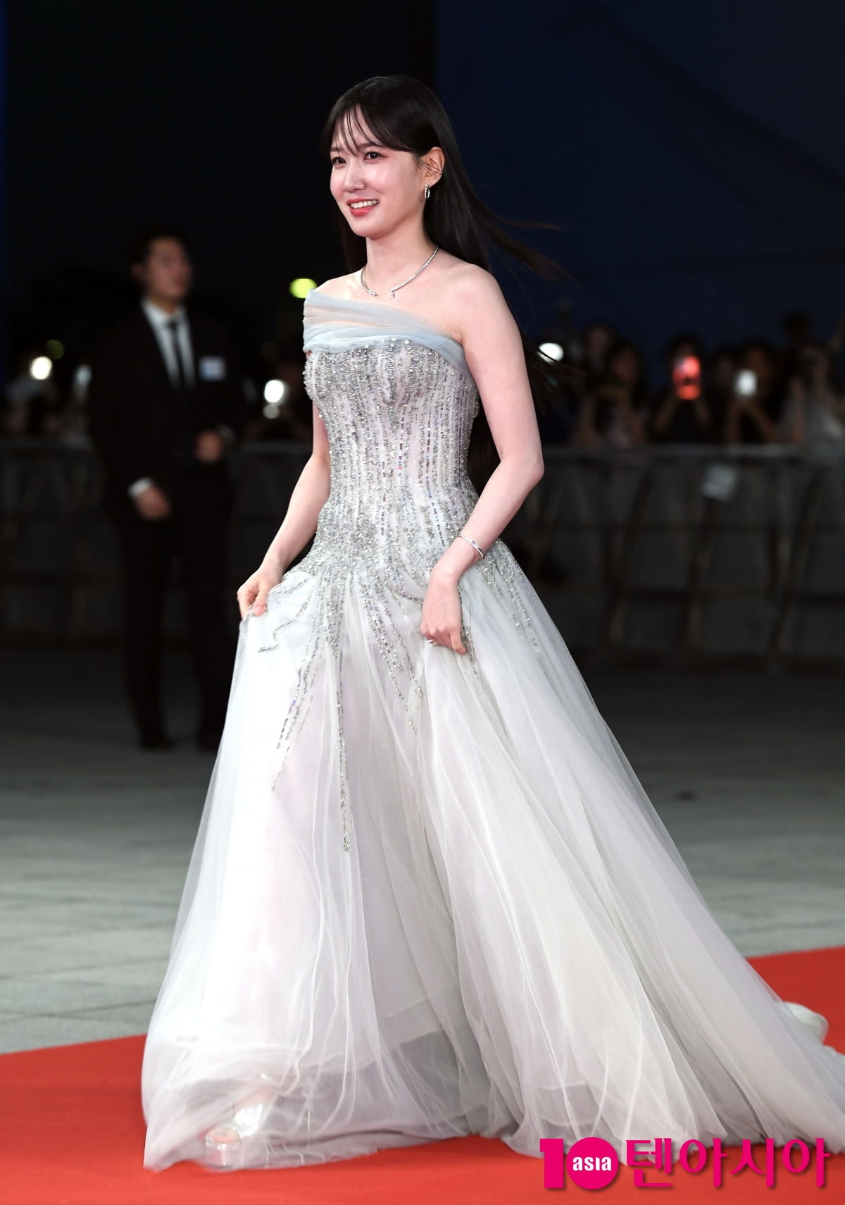 Park Eun-bin Graces the Red Carpet at the 4th Blue Dragon Series Awards