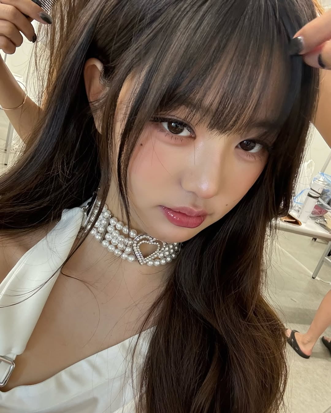 IVE's Jang Wonyoung Captivates Fans with Stunning Selfies and Dominates the Advertising World