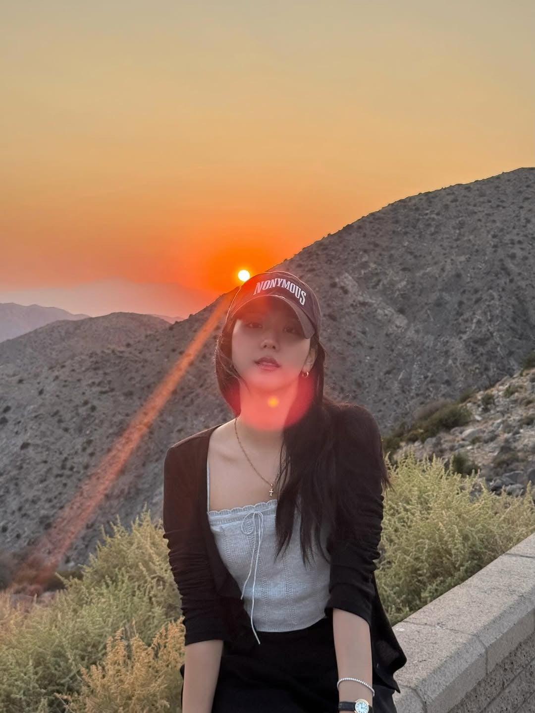 BLACKPINK's Jisoo Captivates Fans with Stunning Sunrise Photos on Instagram