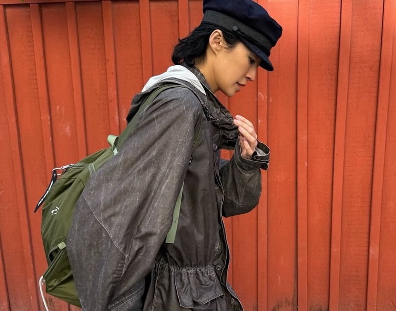 Model-Turned-TV Personality Hong Jin-kyung Stuns with Chic and Sophisticated Style on Instagram