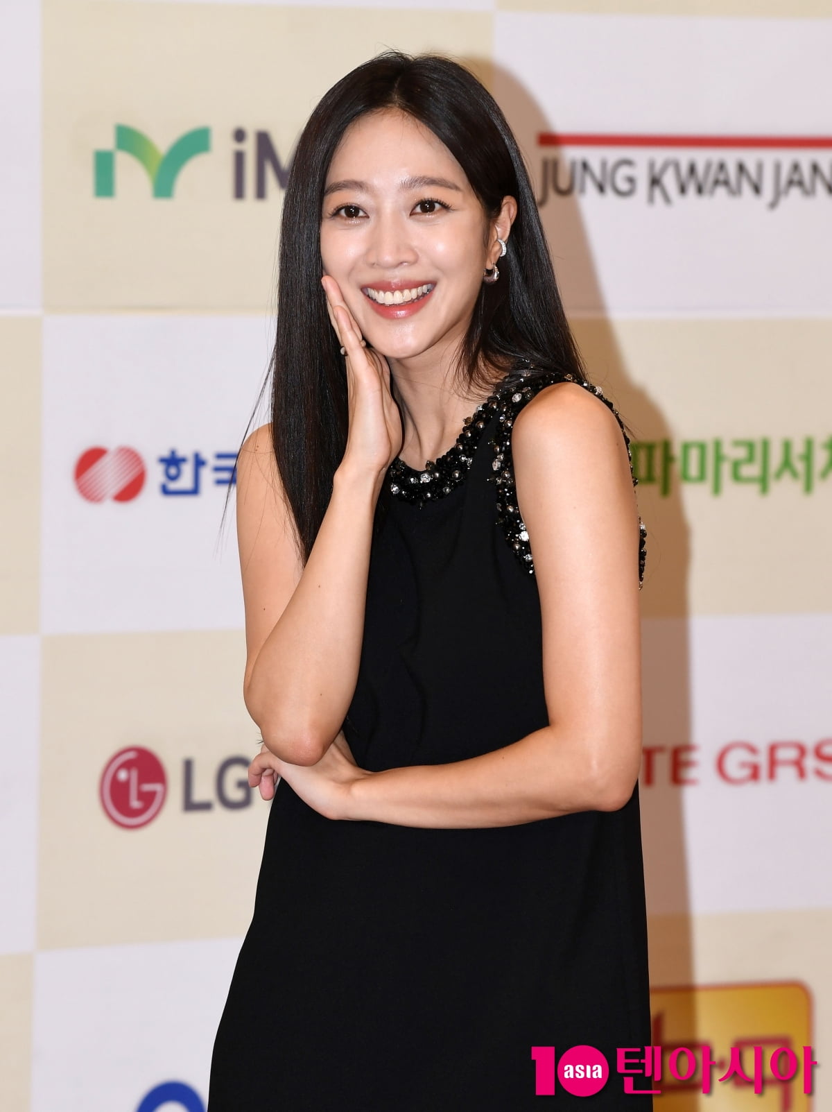 女優 チョ・ボア、放送広告フェスティバルで魅力的な微笑みを披露