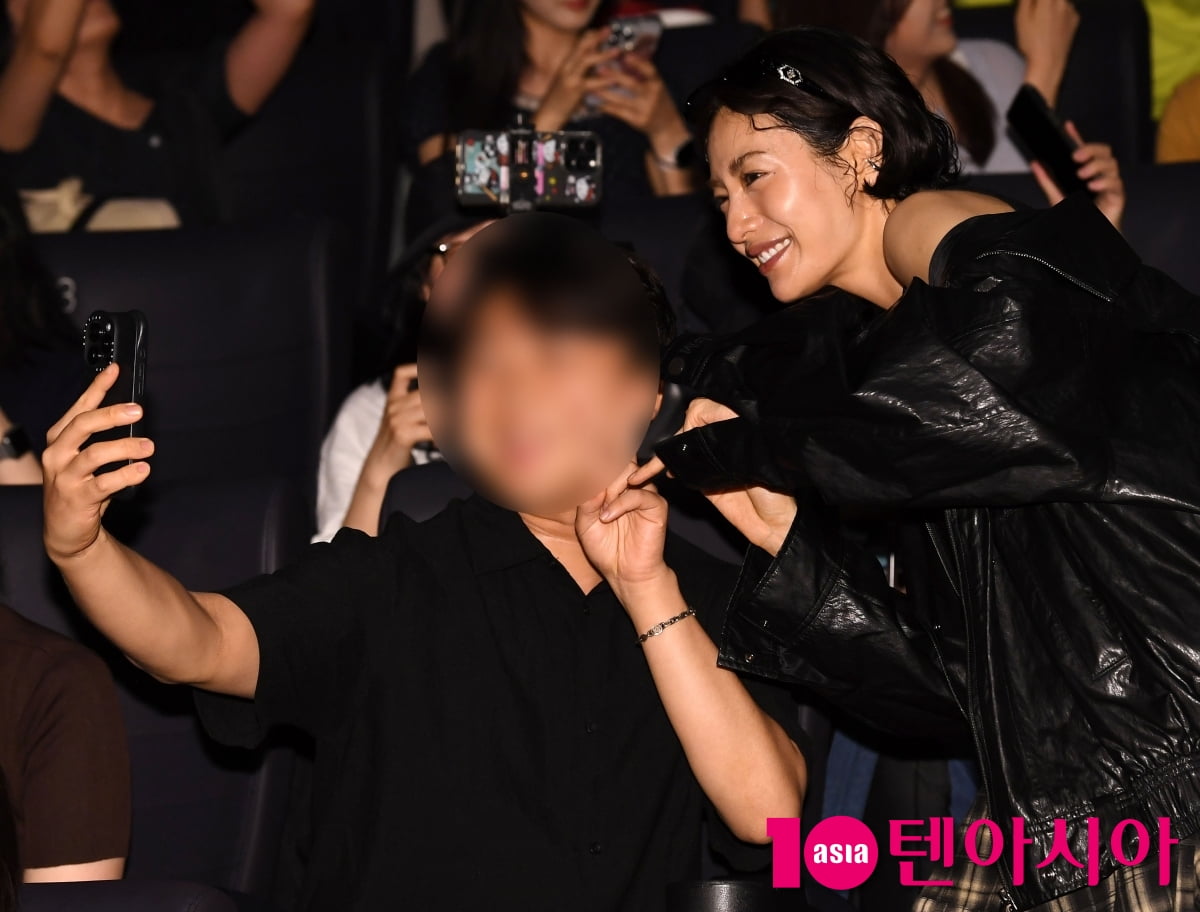 Nana Attends Stage Greeting for 'Omniscient Reader's Viewpoint' in Seoul