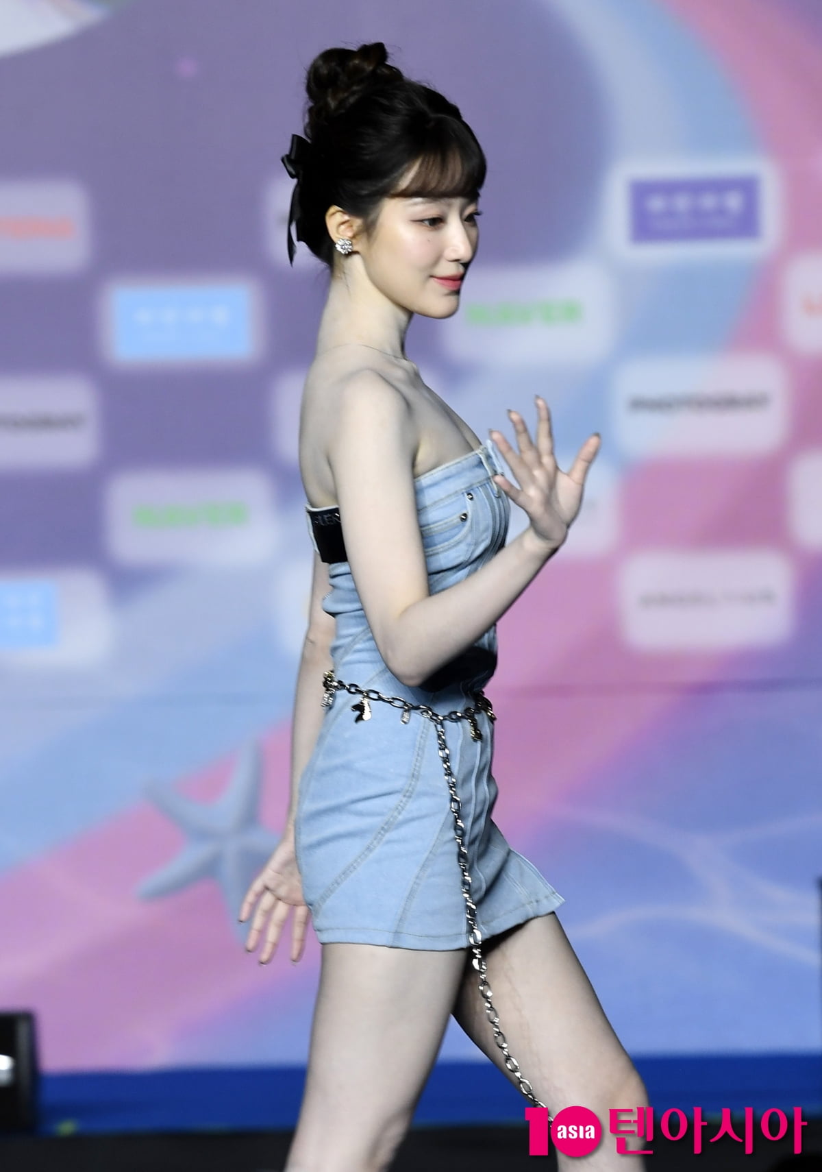 i-dle's Shuhua Shines at the 2025 SBS Gayo Daejeon Summer Blue Carpet