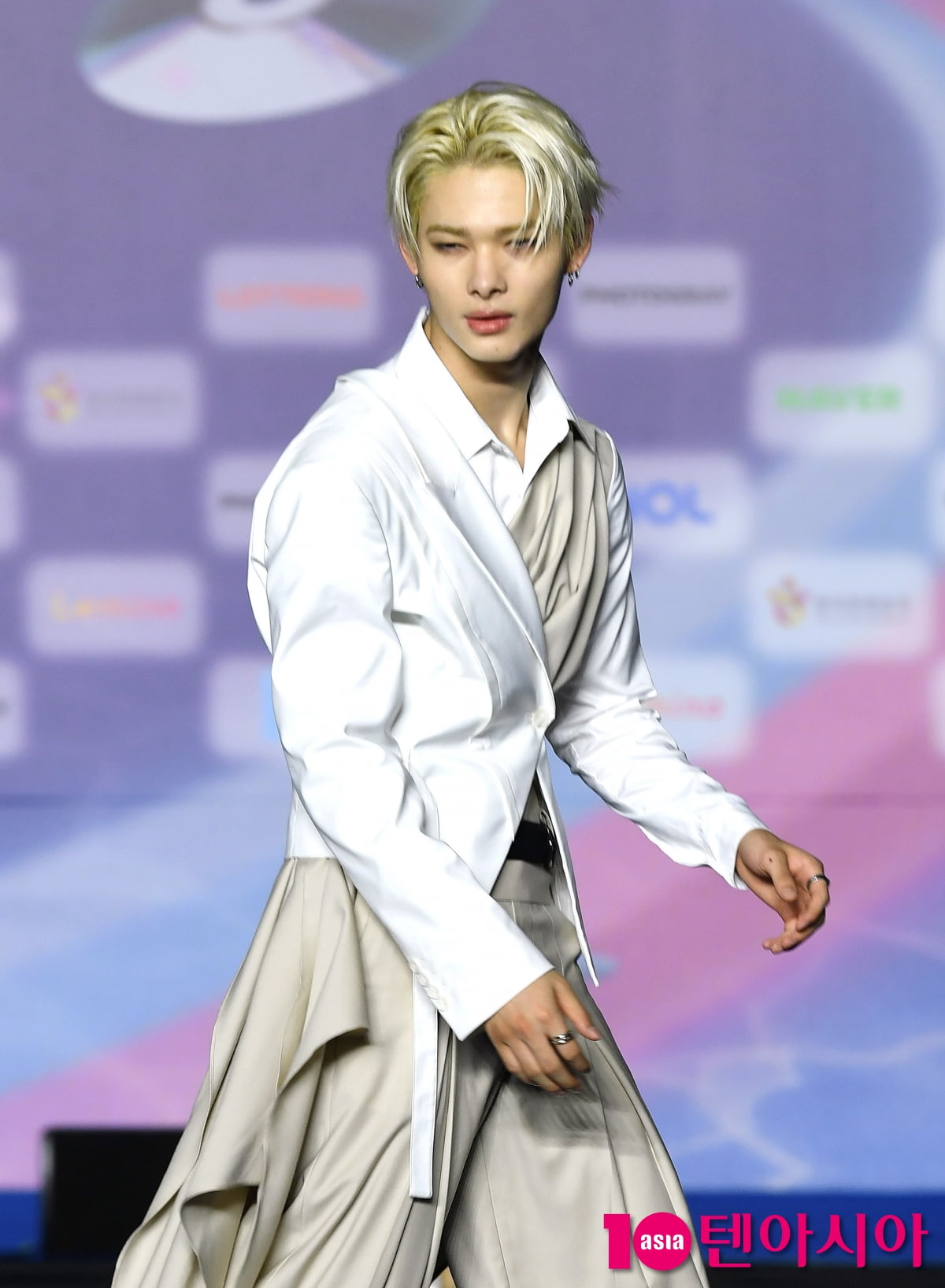 ENHYPEN's Ni-Ki Graces the Blue Carpet at '2025 SBS Gayo Daejeon Summer'