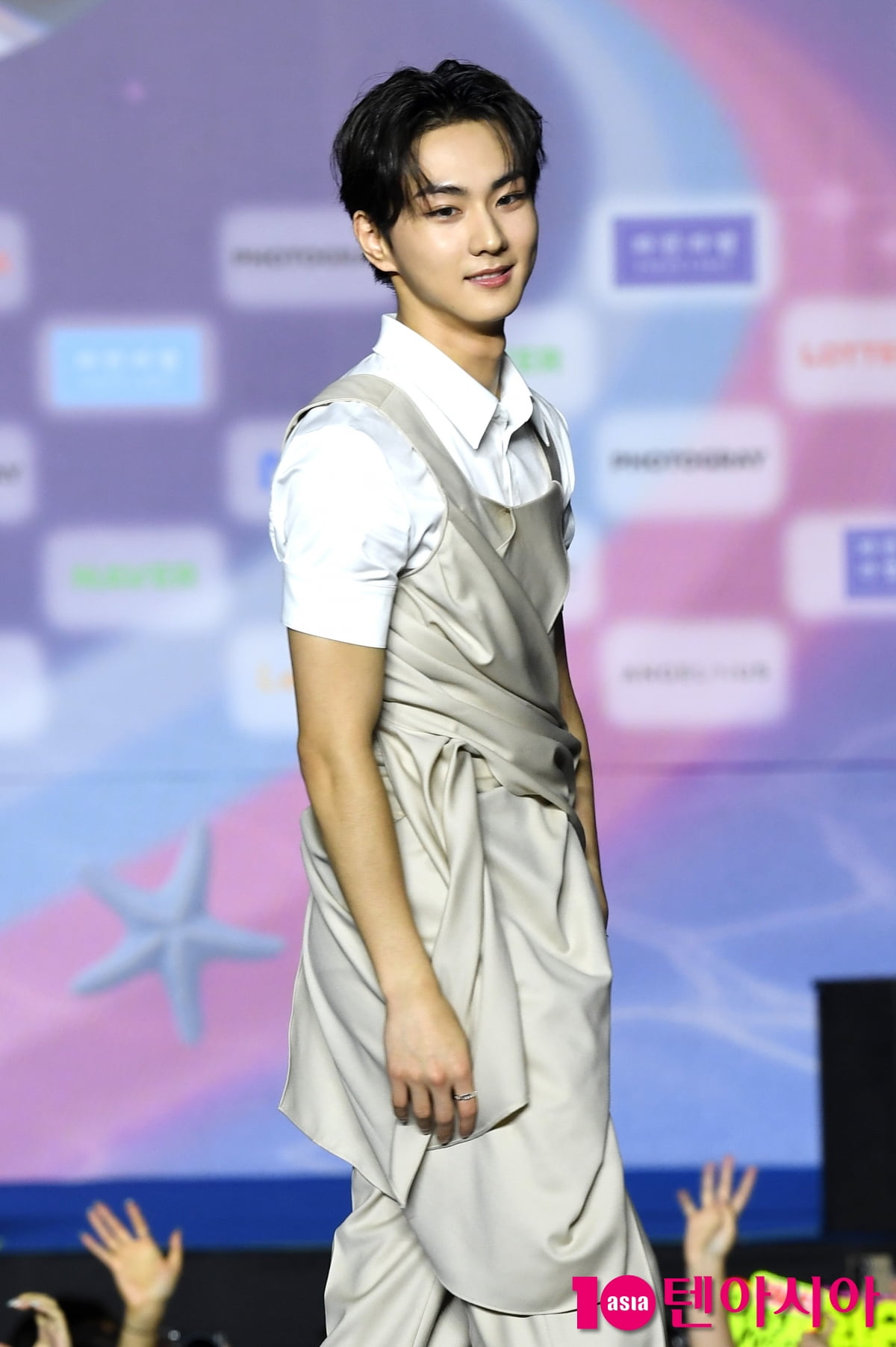 ENHYPEN's Jungwon Shines at the '2025 SBS Gayo Daejeon Summer' Blue Carpet Event