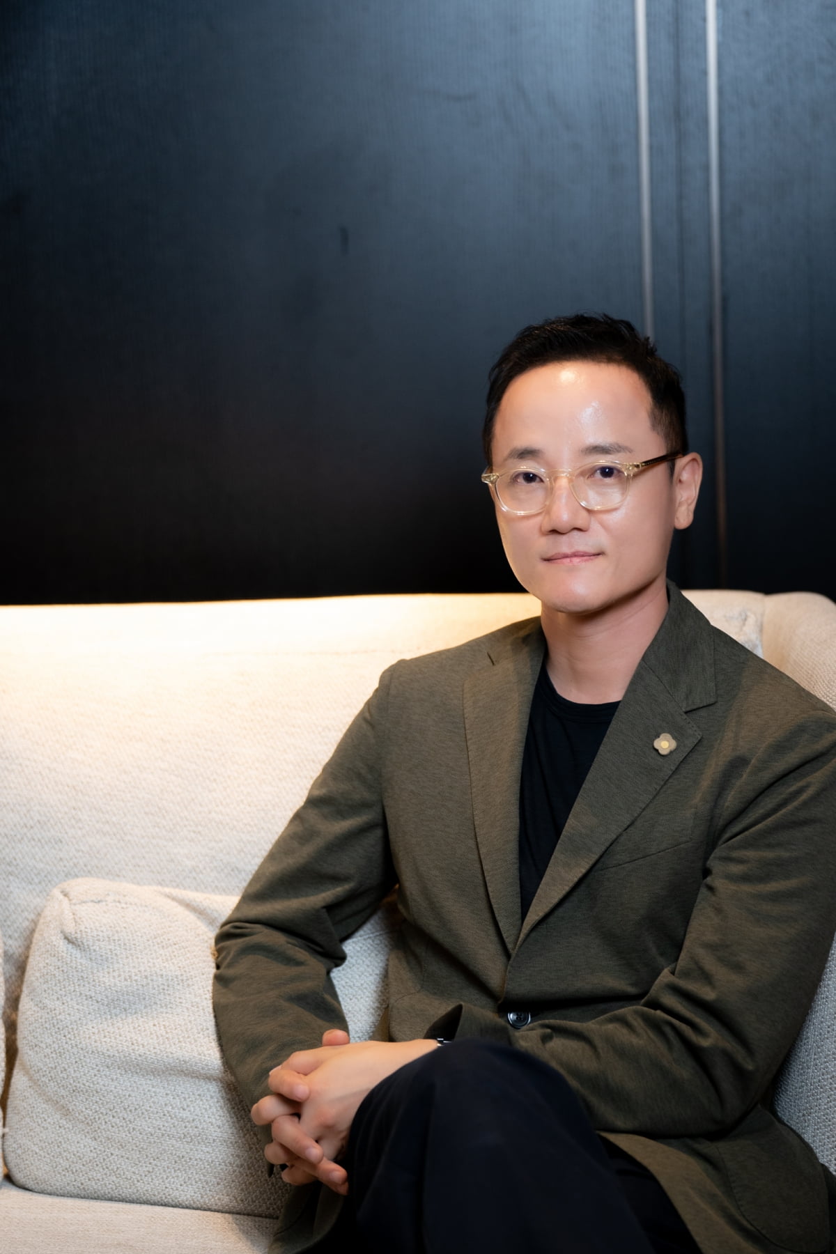 Director Pil Gam-sung Reveals Casting Secrets of Cat 'Aeyongi' in 'Zombie Daughter'