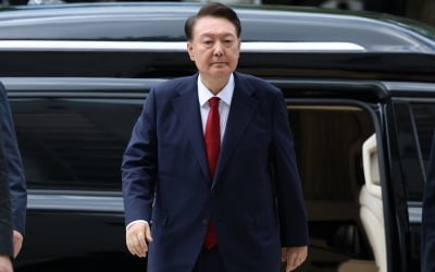 尹 구속심사 6시간 40분 만에 종료…넉 달 만에 다시 서울구치소로