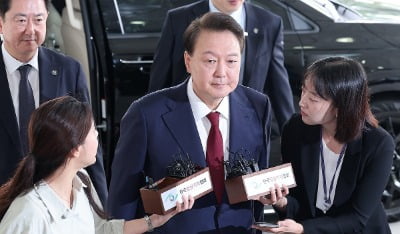 [속보] 특검 "마지막 尹출석 통지일 듯"…불응시 체포영장 청구 시사